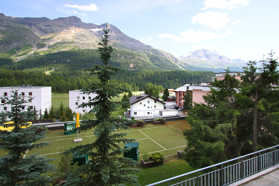 Furnished holiday apartment in St. Moritz