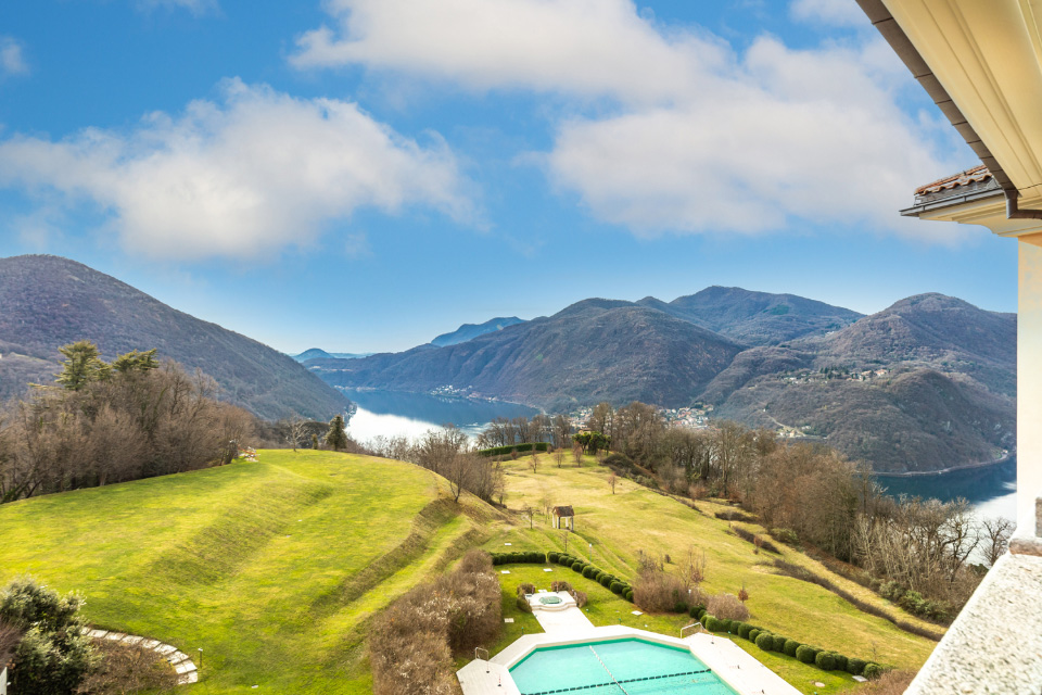 Luxury furnished apartment with lake view for rent in Lugano